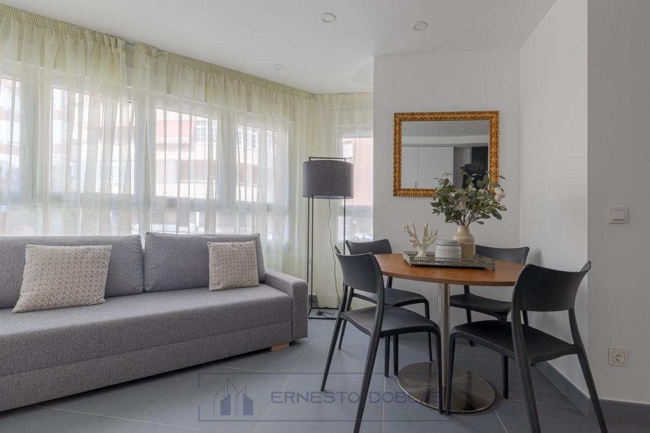 Apartamento Living4Malaga Juan De Austria Exterior foto