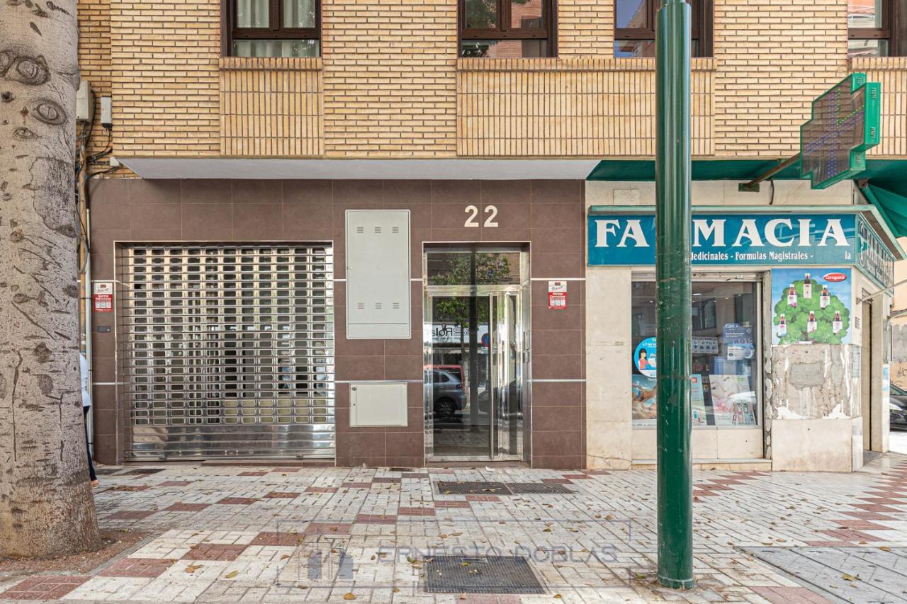 Apartamento Living4Malaga Juan De Austria Exterior foto