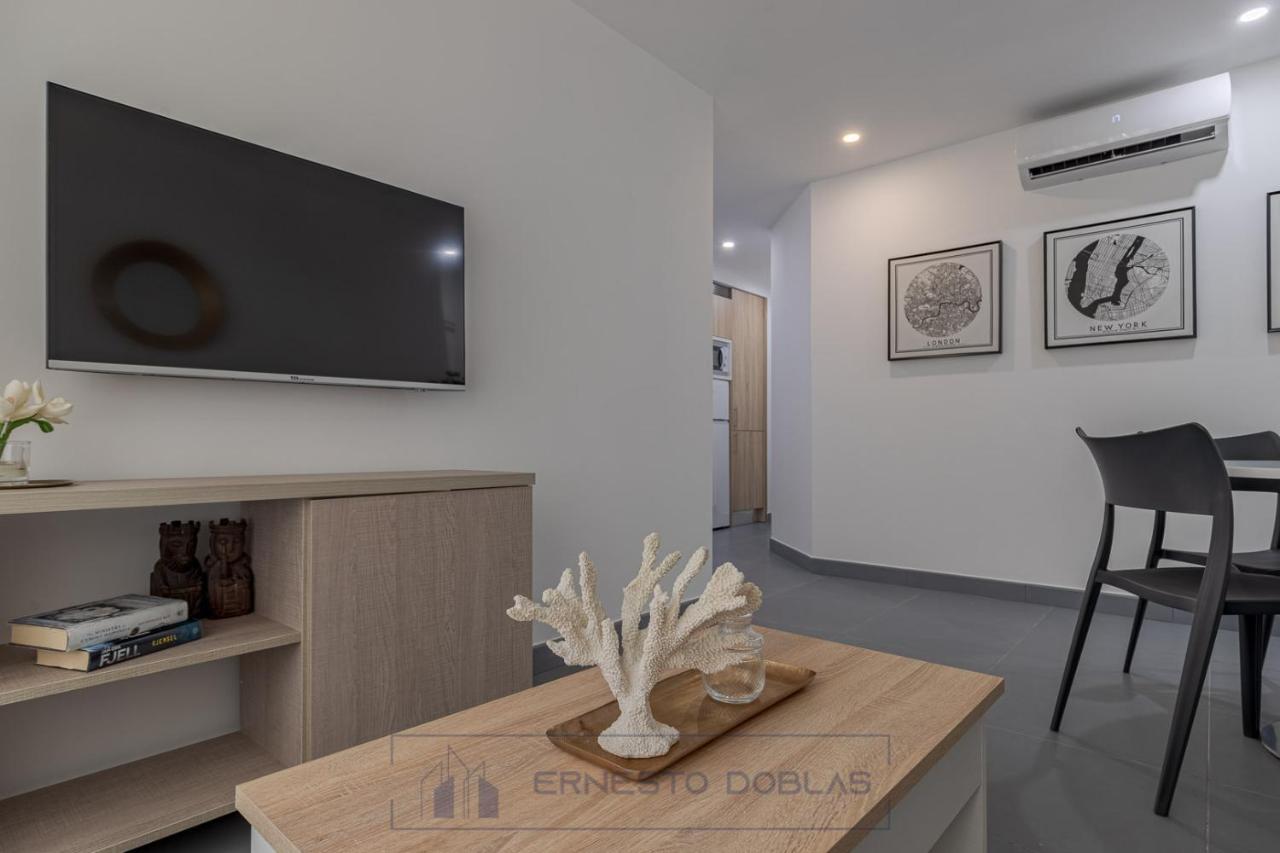Apartamento Living4Malaga Juan De Austria Exterior foto